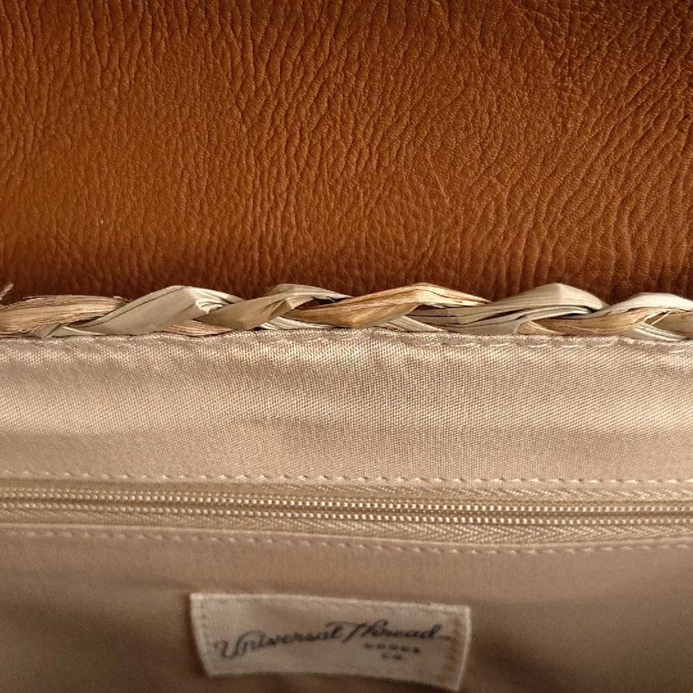 Universal Thread Tan and Brown Woven Crossbody Bag MBCS - Picture 8 of 13